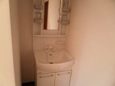 【洗面所】 | ベルーナ２ | 1Ｆ：シャンプードレッサー