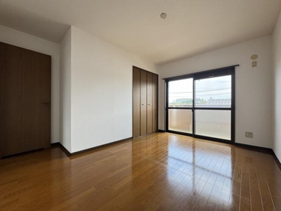 【洋室】 | アムール・エス