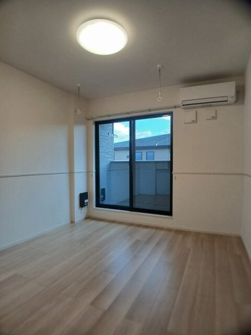 ウィステリアタウンＧの居間・リビング