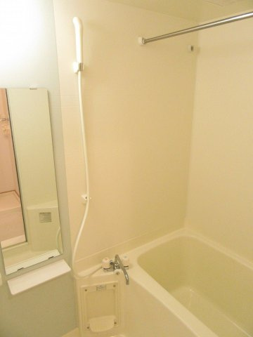 サニー・エイトの浴室