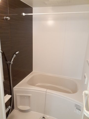 クルール　江良の浴室