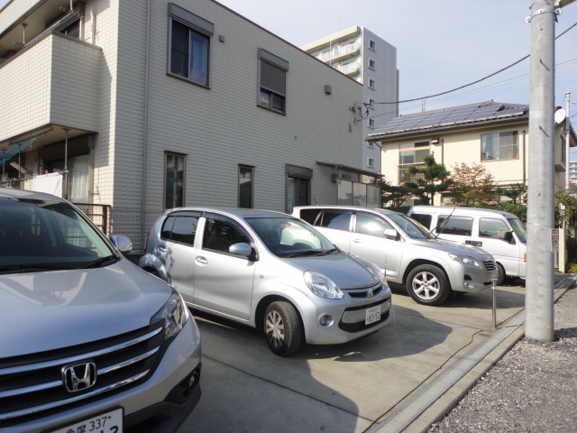 プライムコート小金井の駐車場|★敷地内駐車場有★