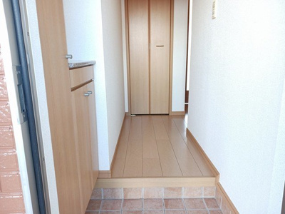 【玄関】 | 東陽館１号館 | 収納もある玄関です