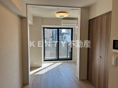 【居間・リビング】 | エスティメゾン大森 | ゆったり過ごせるリビングです