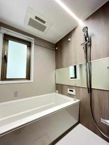 ベイシティ新浦安C棟の浴室