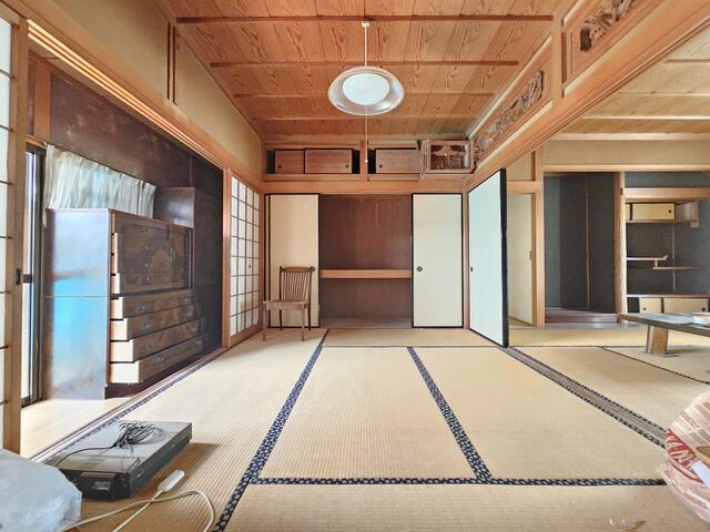 瑞浪市土岐町の中古一戸建の和室|和室6帖（北西側）