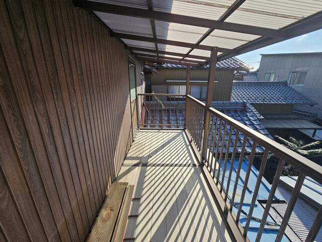 瑞浪市土岐町の中古一戸建のバルコニー