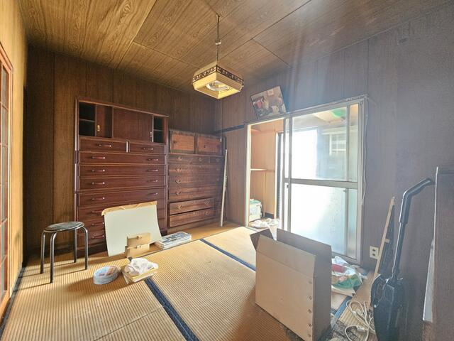 瑞浪市土岐町の中古一戸建の和室|離れ和室6帖（西側）