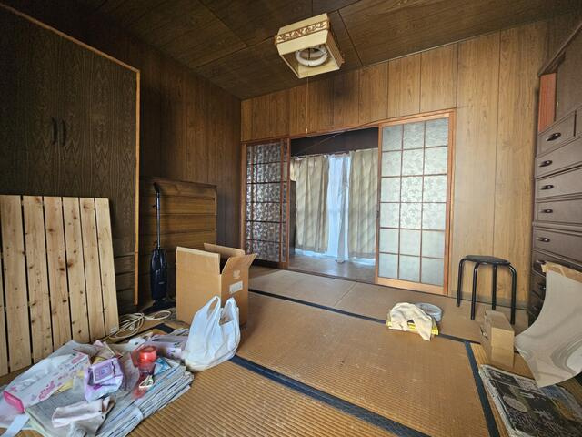 瑞浪市土岐町の中古一戸建の和室|離れ和室6帖（西側）