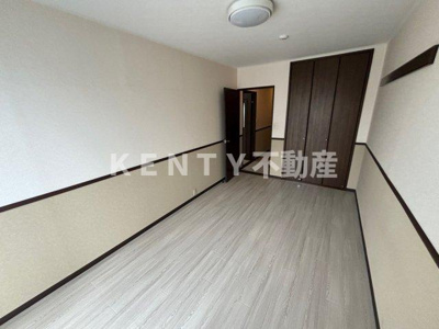 【寝室】 | アパートメントカヤ | 寝室にいかがでしょうか