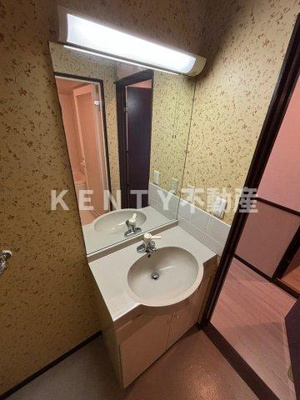 【洗面所】 | アパートメントカヤ | 洗面所です