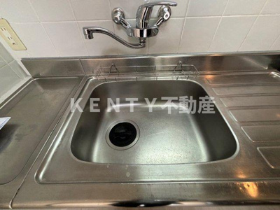 【キッチン】 | アパートメントカヤ | 使いやすいキッチンです