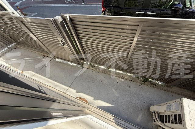 クラシスト東中本のバルコニー|落ち着いた時間を過ごせるバルコニーです