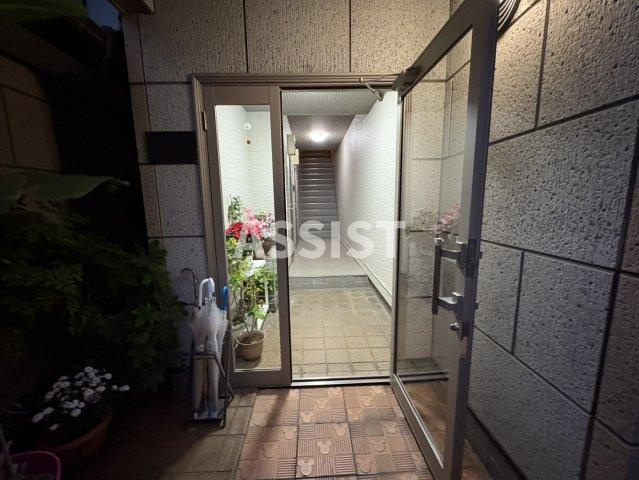 プラスペアティのロビー