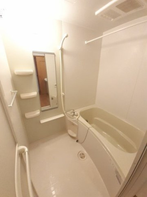 【浴室】 | ラフィネＡ | 日々の疲れを癒すお風呂付です