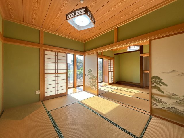 大平町西水代　中古戸建の和室
