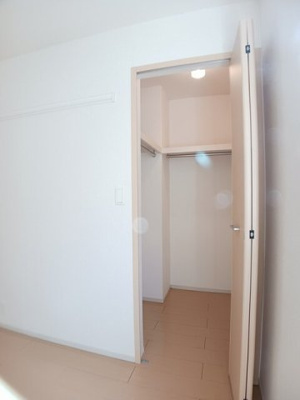 【収納】 | クイーンペガサスⅢ | ちょっとした収納スペースも充実しています