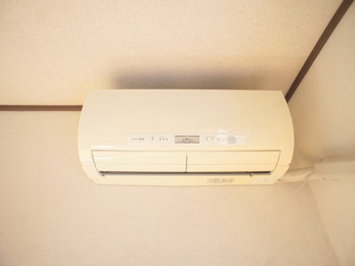 【設備】 | メゾンドノエルI | エアコン付きです。