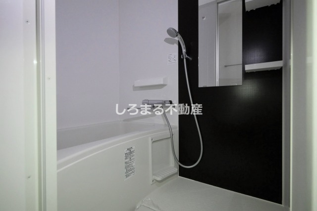 フォーリアライズ阿波座WESTの浴室