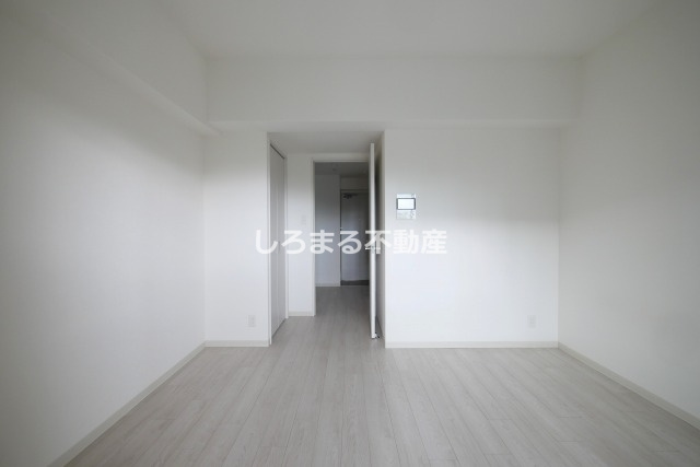 フォーリアライズ阿波座WESTの内装