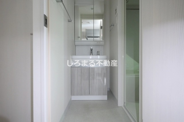 フォーリアライズ阿波座WESTの洗面所