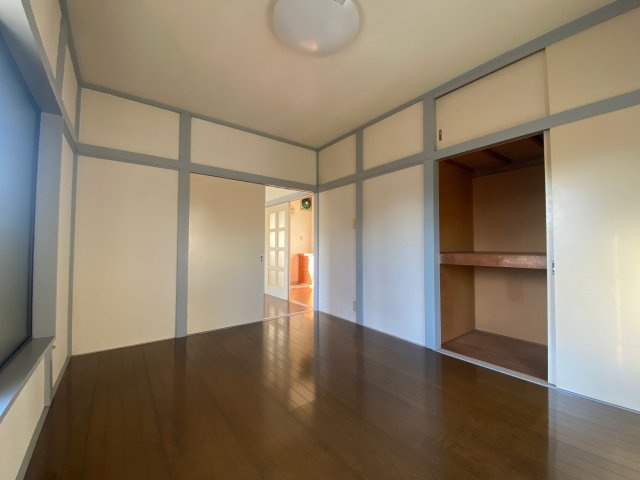 第2セラミックハウスの居間・リビング