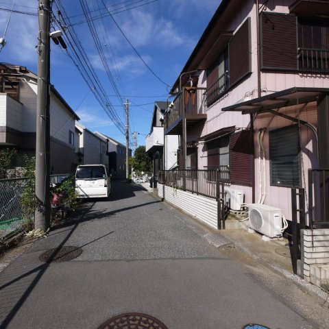 第2セラミックハウスのその他|前面道路