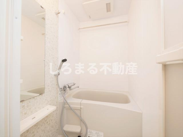 エスリード本町レジデンスの浴室