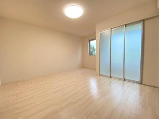 【内装】 | エバーレジデンス | 室内