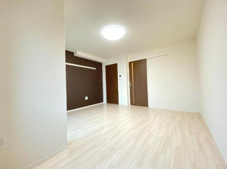 【内装】 | エバーレジデンス | 室内