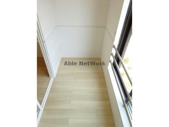 MKハイツ Bのバルコニー|サンルーム