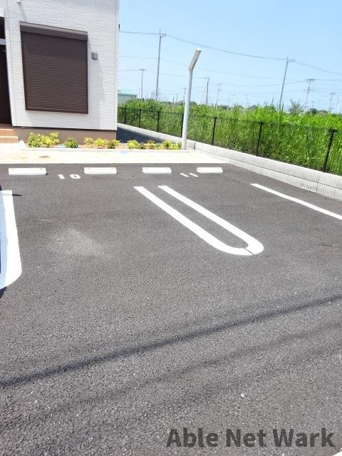 MKハイツBの駐車場|駐車場