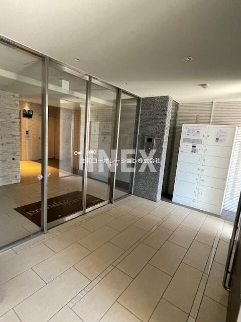 藤沢市辻堂新町２丁目の賃貸マンションのロビー