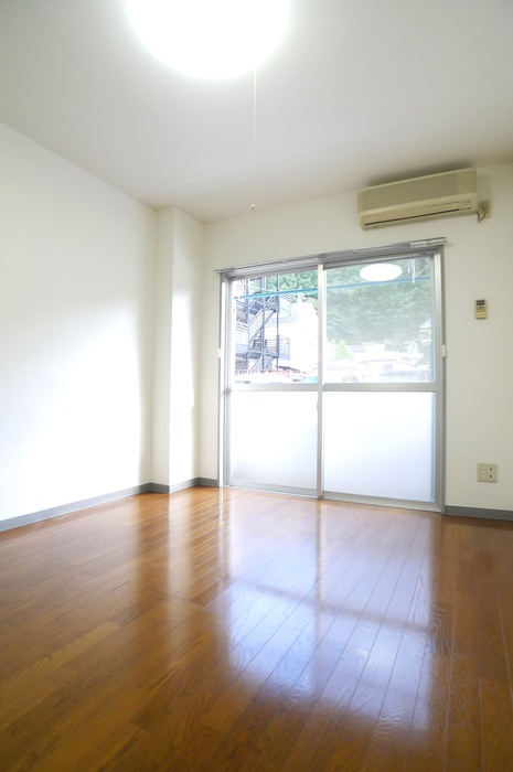 apartment 大字仏子