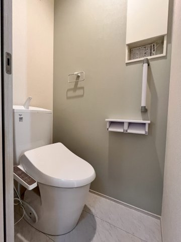 ●鈴鹿市磯山 新築戸建のトイレ