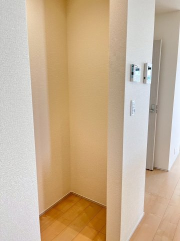 ●鈴鹿市磯山 新築戸建の収納