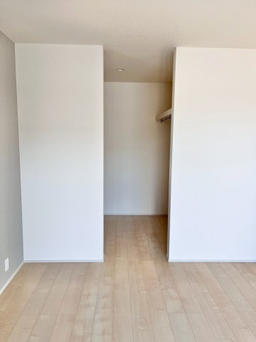 ●鈴鹿市磯山 新築戸建の収納