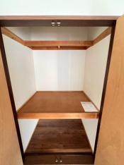 たっぷりとした収納スペースです