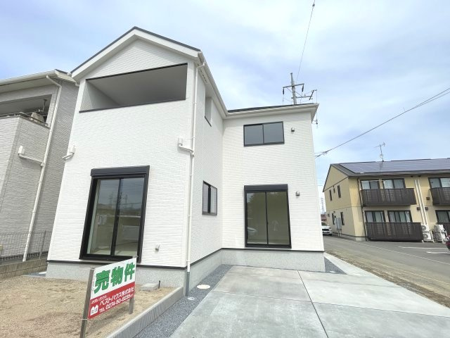 藤岡市森1期（全1棟）1号棟の外観