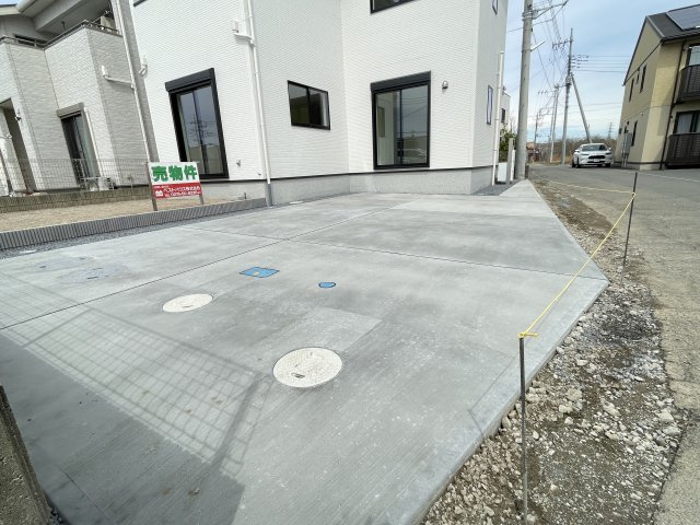 藤岡市森1期（全1棟）1号棟の駐車場