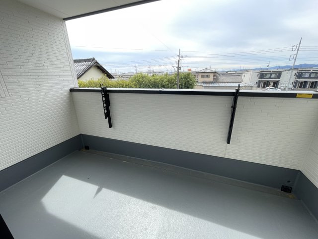 藤岡市森1期（全1棟）1号棟のバルコニー