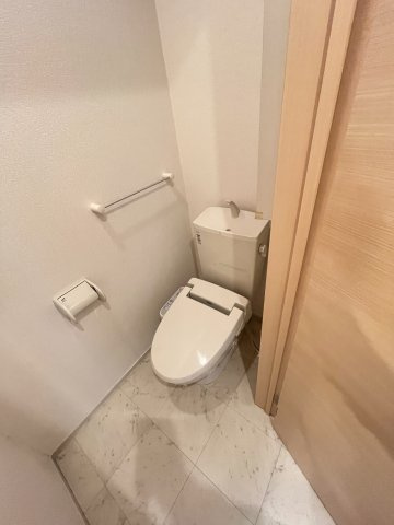 セレッソ　Ａの収納|イメージ102号室の写真（反転あり）