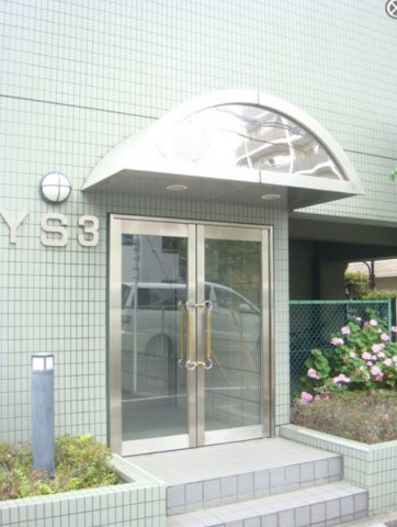 YS3のエントランス