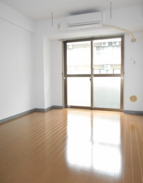 YS3の居間・リビング