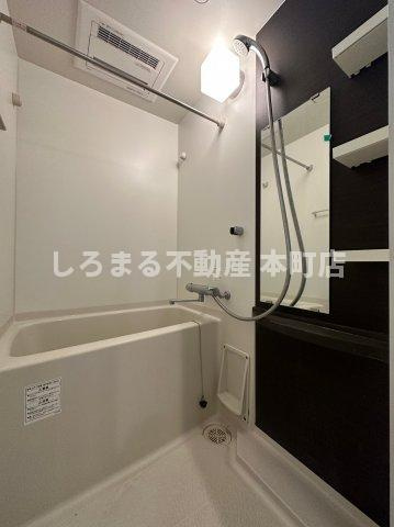 エステムコート阿波座プレミアムの浴室