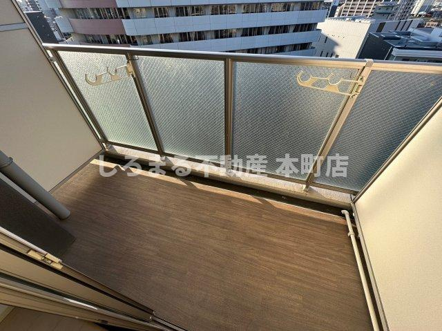 エステムコート阿波座プレミアムのバルコニー
