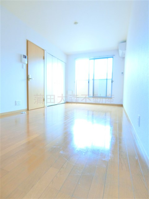 シャルム大森の居間・リビング