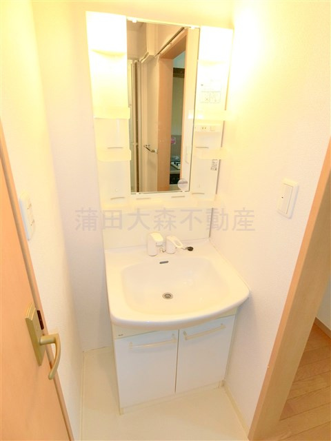 シャルム大森の洗面所|独立洗面所