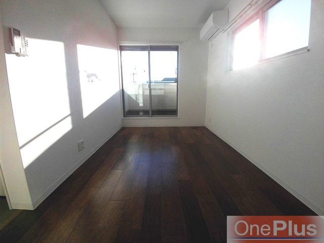 フィオーレ住吉宮町の居間・リビング