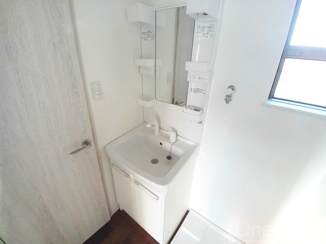 フィオーレ住吉宮町の洗面所